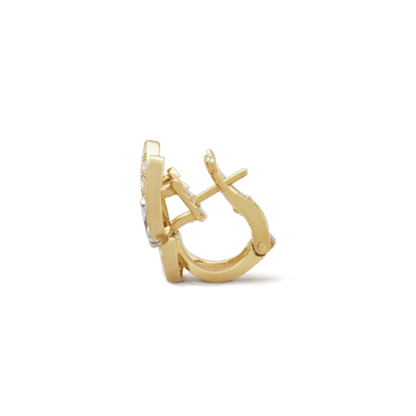 010CDB88-3EB4-CD5A-5D18-1B2CE694A928.png Two Butterfly earrings