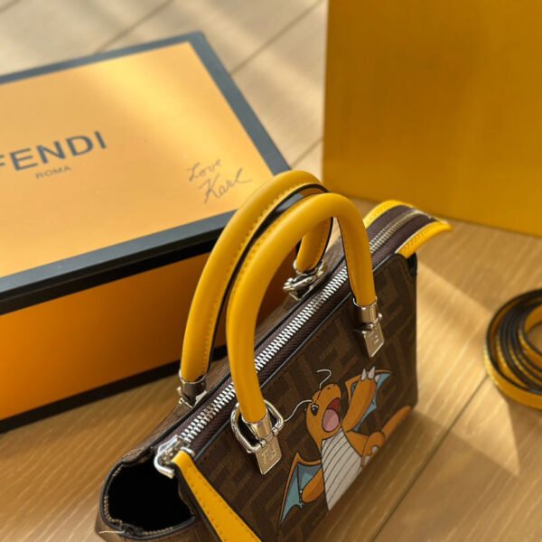 029B6F75-5C14-3CAF-479C-87B51E158B93.jpg Fendi By The Way Mini