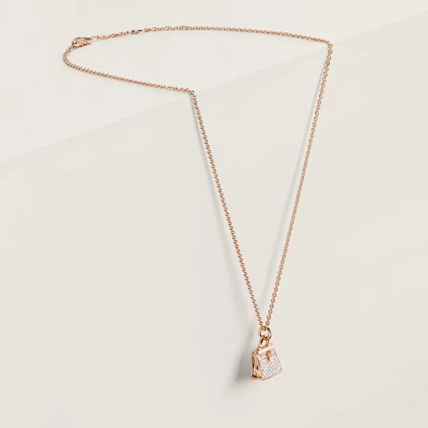 Amulettes Kelly pendant