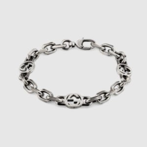 0581E22B-B871-4ACE-9C89-6CCE6FEF452F.jpg INTERLOCKING SILVER BRACELET