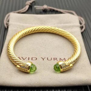 05B1007D-494D-EF29-F5AF-E68D87DB1DC0.jpg 7mm Cable Bracelet with Peridot & Diamond Accents