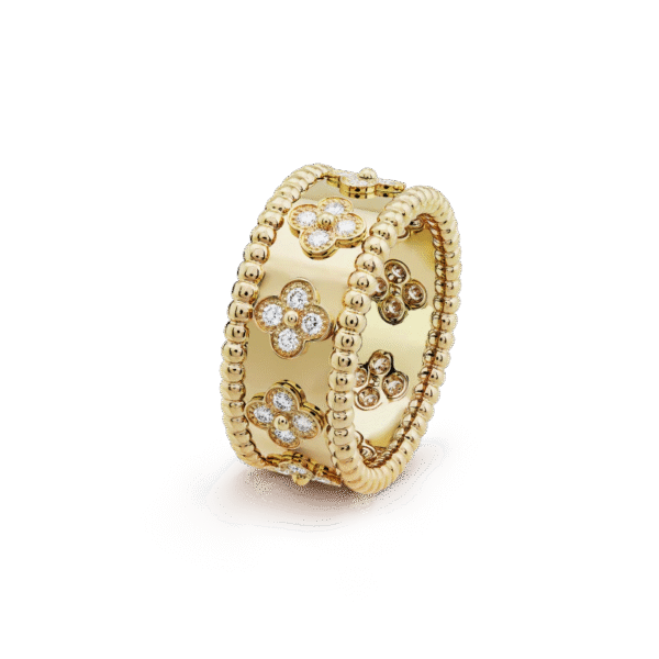06A084E2-FB71-D218-0FBF-E9F874F0ACD0.png Perlee clovers ring, small model