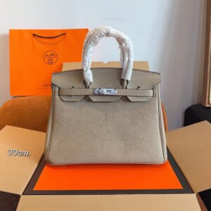076D341C-4F0C-F390-1156-0BCB92326BC4.jpg Birkin 30 Bag