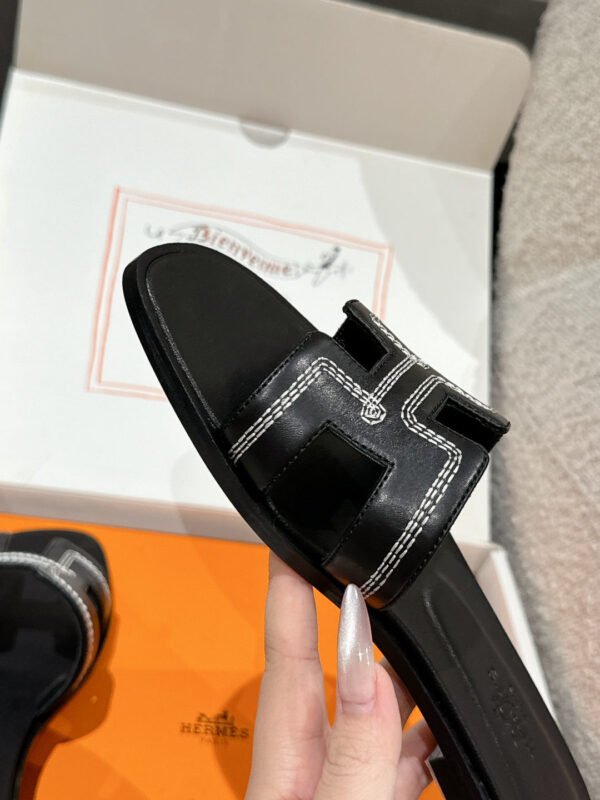 Hermes Women's Oran Sandal