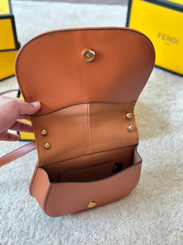 Fendi C'mon Nano - White