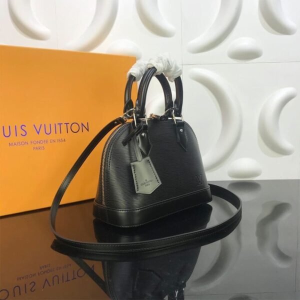 Louis Vuitton Alma BB M24645