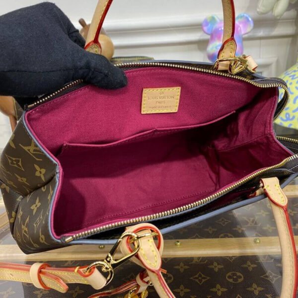 0CC01846-8415-95B8-CF15-DAFAABFD827C.jpg Louis Vuitton Petit Palais M45900