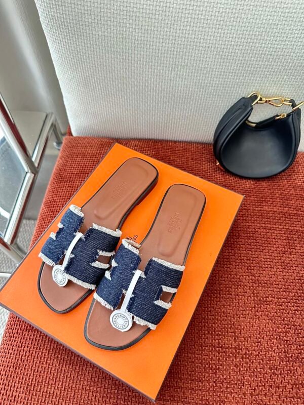 Hermes Women's Oran Sandal