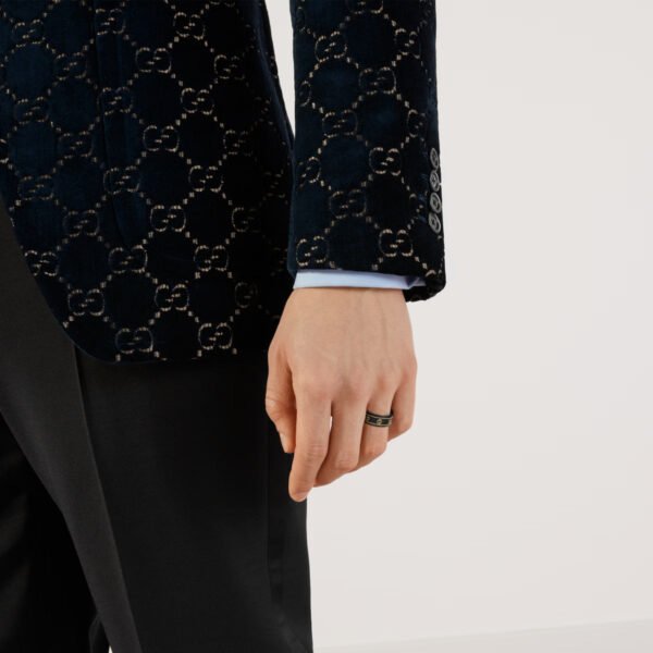 Icon ring with yellow gold Interlocking G