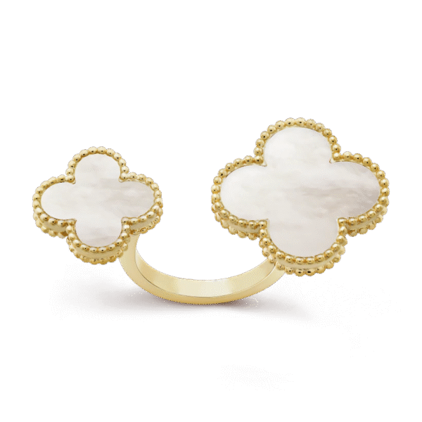 Magic Alhambra Between the Finger ring