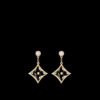 Color Blossom BB Star Ear Studs, Yellow Gold, Onyx And Diamonds