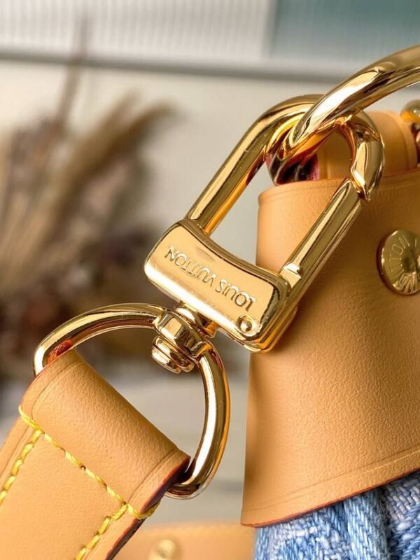 Louis Vuitton M24846 Loop