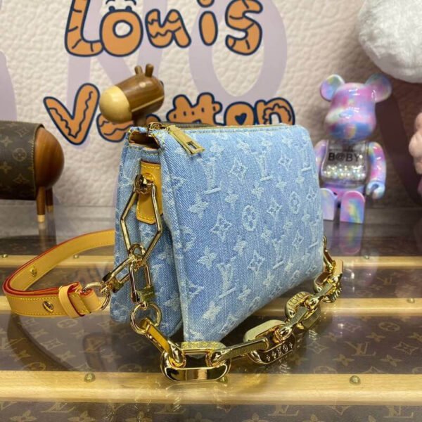 Louis Vuitton Coussin BB M11401