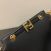 25F6252E-8B45-7EDD-D931-6D134927C783.jpg Fendi Touch Bag