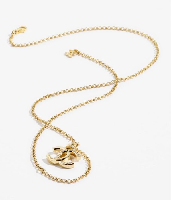 26DF7F12-467C-B642-758A-9C9B8EC337C3.jpg PENDANT NECKLACE