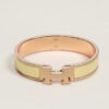 28DD01B7-253A-A208-8DA0-174B646A91B4.jpg Hermes Clic H bracelet