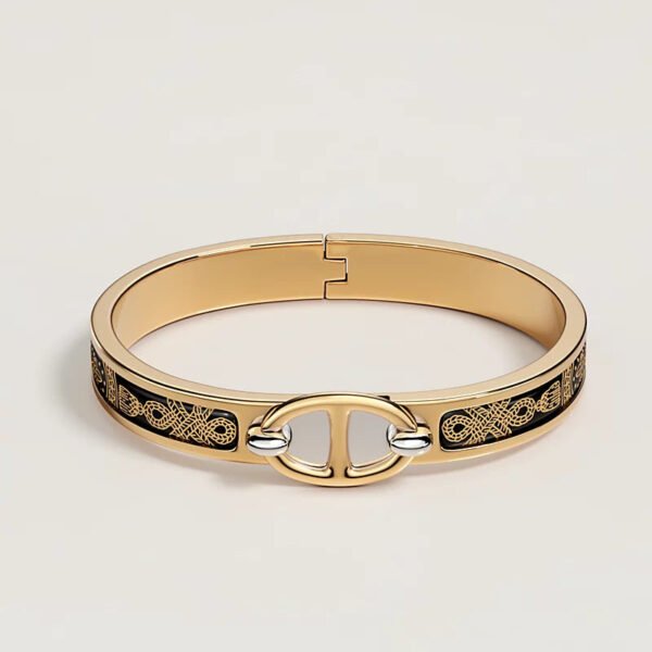 2C51C718-B003-5661-2C36-B8ADE84750D8.jpg Hermes Mini Clic Chaine d'Ancre Hermès Sellier bracelet