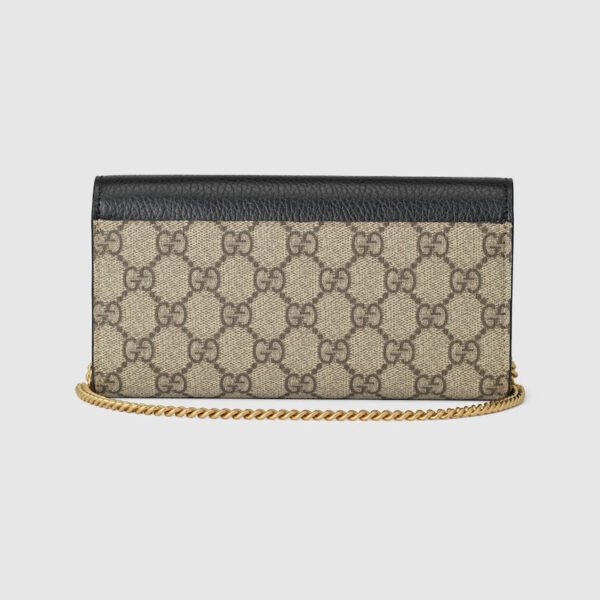 3136FC2E-1AF7-C1D3-63D7-E1929AE3A746_7d344c4e-c44e-4770-bde4-25c3a81260a9.jpg MARMONT CHAIN WALLET