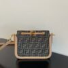 321CC4F1-7F10-F84B-08A8-8D386E226684.jpg Fendi Touch Bag