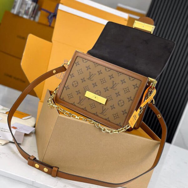 Louis Vuitton M45958 Dauphine MM