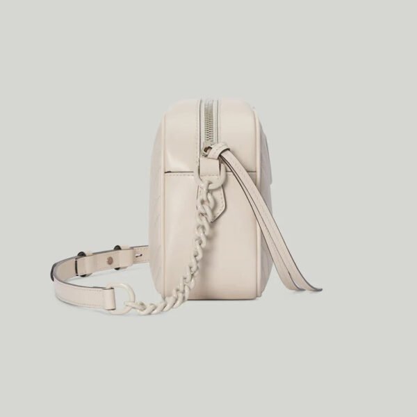 36756404-F27F-C6F4-61B1-2586B70707AF.jpg MARMONT MATELASSE SHOULDER BAG