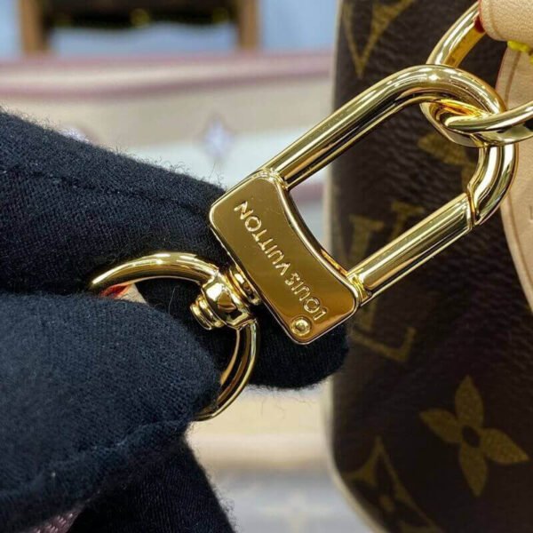 3BAA263A-AC5A-92B6-3009-5F9B74D0F60C.jpg Louis Vuitton Speedy Bandoulière 20 M46222