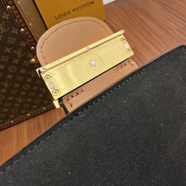 Louis Vuitton M45959 Mini Dauphine