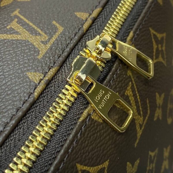 Louis Vuitton Toiletry Bag M11750