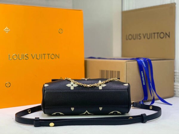 Louis Vuitton Favorite M45859