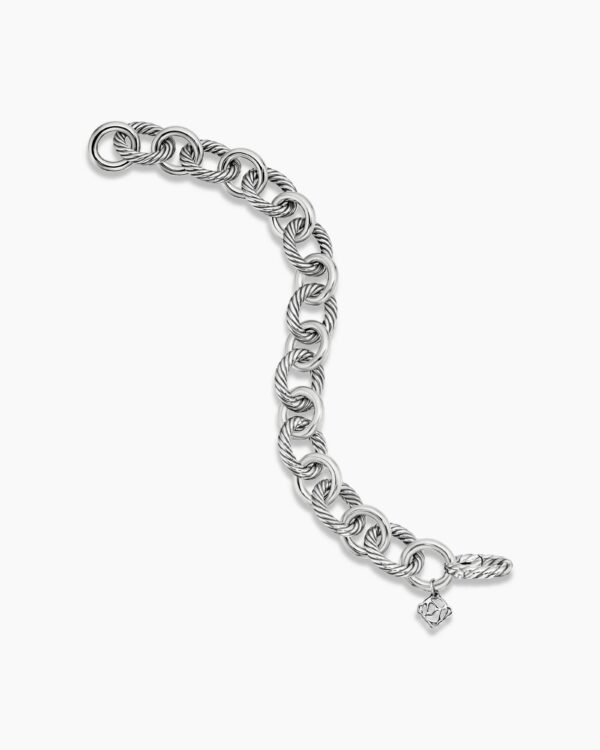 43DE4C0D-C872-7D19-3D71-9D20DC211AFB.jpg Oval Link Chain Bracelet Sterling Silver - 19CM