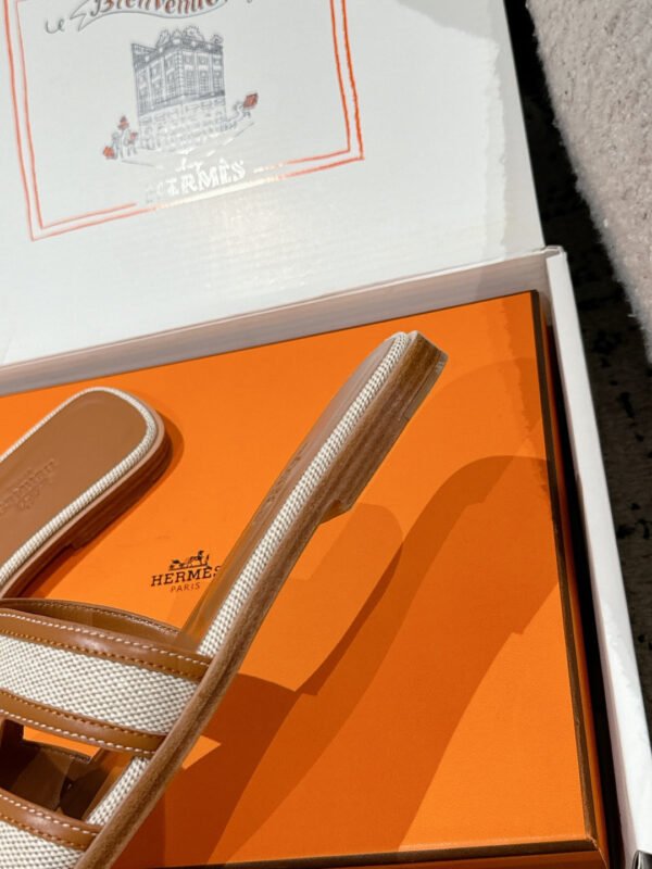 Hermes Women's Oran Sandal