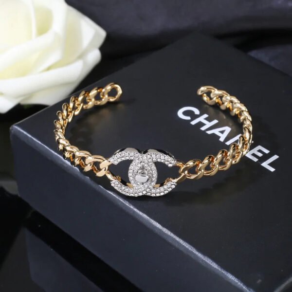 48C76E78-2E68-93F8-F945-28CE7C34FC22.jpg CC Bracelet 0001