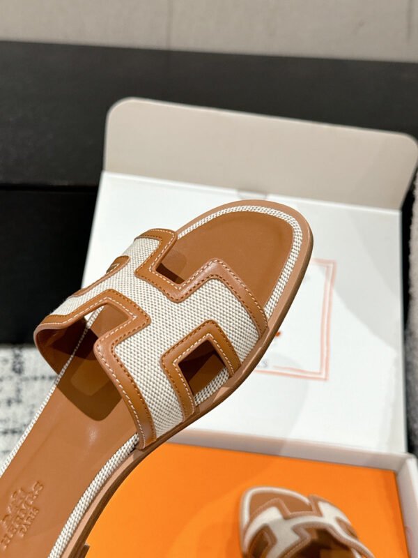 Hermes Women's Oran Sandal