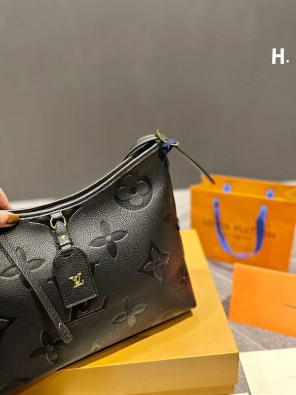 Louis Vuitton M46288 CarryAll PM