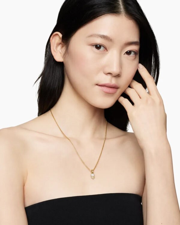 Skull Amulet Full Pav&eacute; Diamonds and 18K Yellow Gold, 14mm