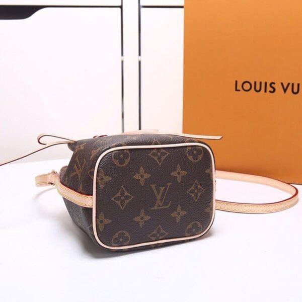 504BA7DA-53CF-7C66-319F-821521C9DCF3.jpg Louis Vuitton Nano Noe M41346