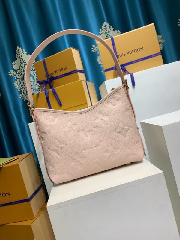 5362182F-8D88-AAF9-2821-7EA7DA564825.jpg Louis Vuitton M47082 CarryAll PM