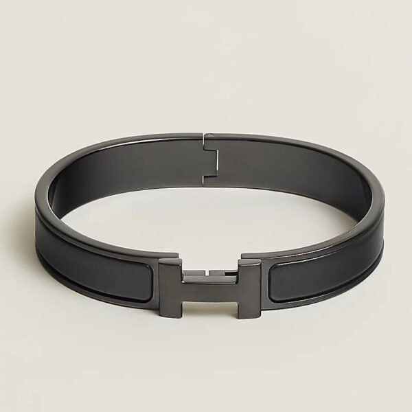 Hermes Clic HH So Black bracelet