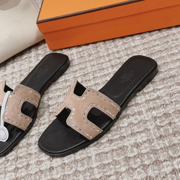 Hermes Women's Oran Sandal
