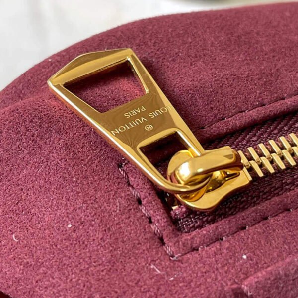 Louis Vuitton M46197 CarryAll MM