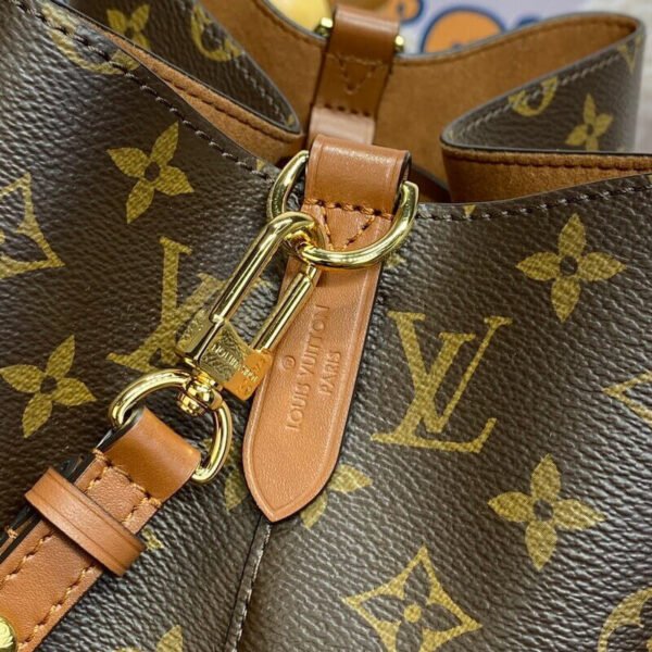 5FBB9CA5-9FBE-DCE3-4A32-D701271E95A1.jpg Louis Vuitton NéoNoé MM M44887