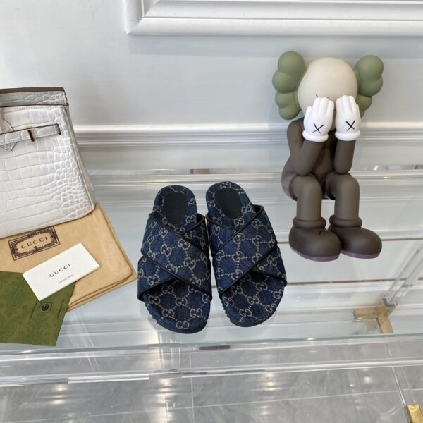 GUCCI Women's Platform Slide Sandal