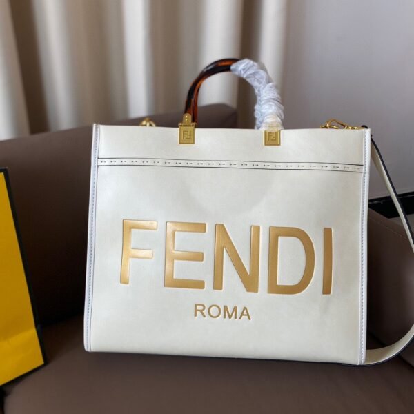 619C5A92-2DF0-CC37-916E-0FEF057E31CE.jpg Fendi Sunshine Medium
