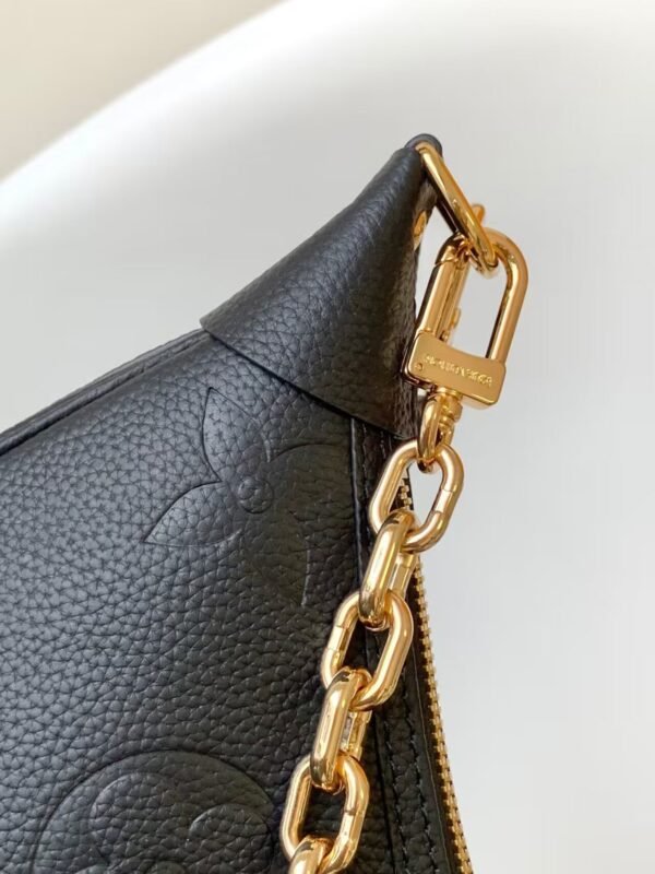 Louis Vuitton Loop Hobo M46725