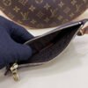 Louis Vuitton Loop Hobo M46311