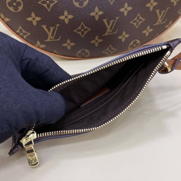 Louis Vuitton Loop Hobo M46311