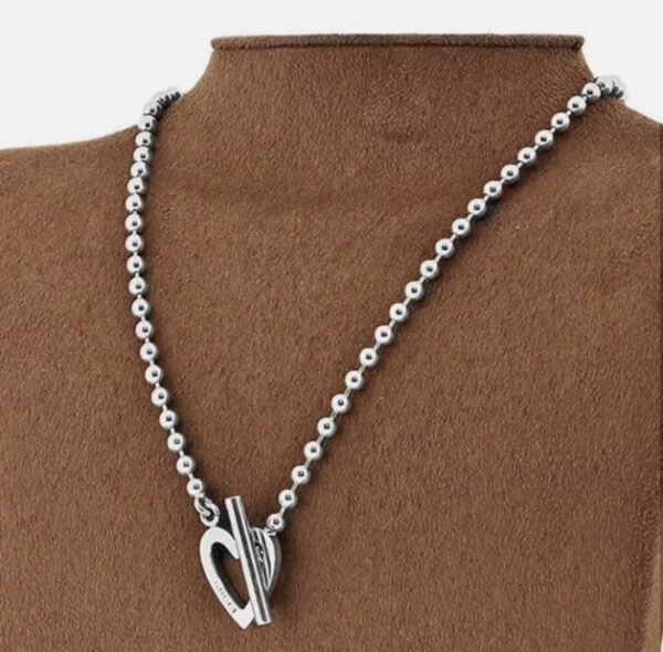 69E621A3-7F5A-A8E7-903B-E186D4EE2834.jpg Heart Interlocking Logo Pendant Necklace Ladies Silver925 J1970CA409