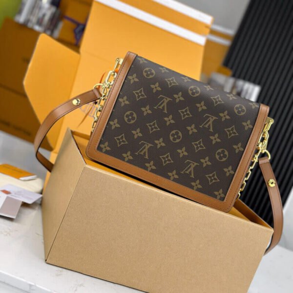 Louis Vuitton M45958 Dauphine MM