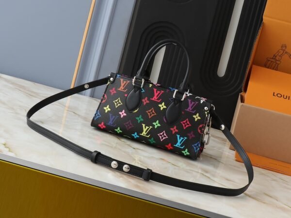 Louis Vuitton OnTheGo East West Chain M13260 LV x TM