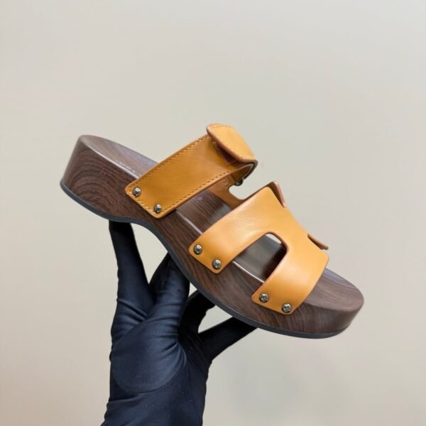 Hermes Women's Chypre Sandal